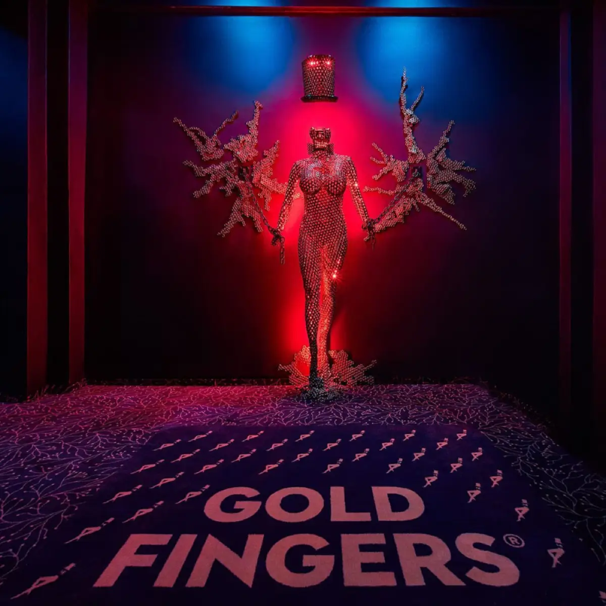 Goldfingers stripclub entree prive tafel 4 in Praag