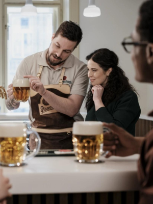 Pilsner Urquell:  The original beer experience Praag