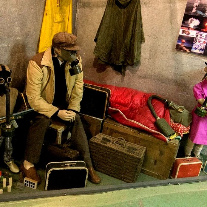 Nucleair bunker tour Praag - Afbeelding 2